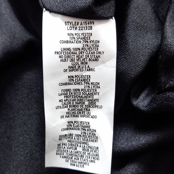 NEW Betsy & Adam Women’s Ball Gown Sz 2 Velvet Dark Romantic Elegant Eveningwear - Picture 8 of 10